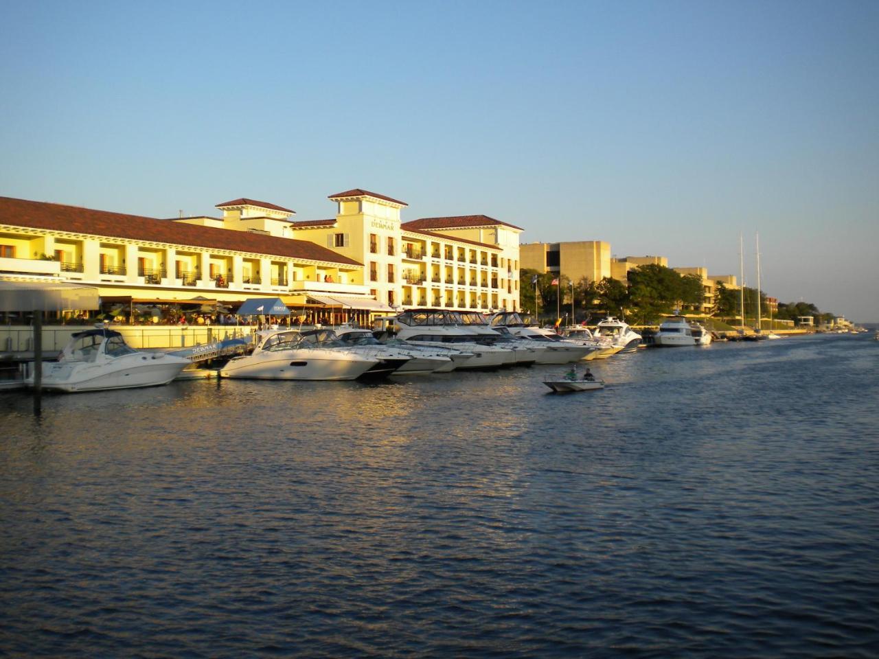Delamar Greenwich Harbor Buitenkant foto